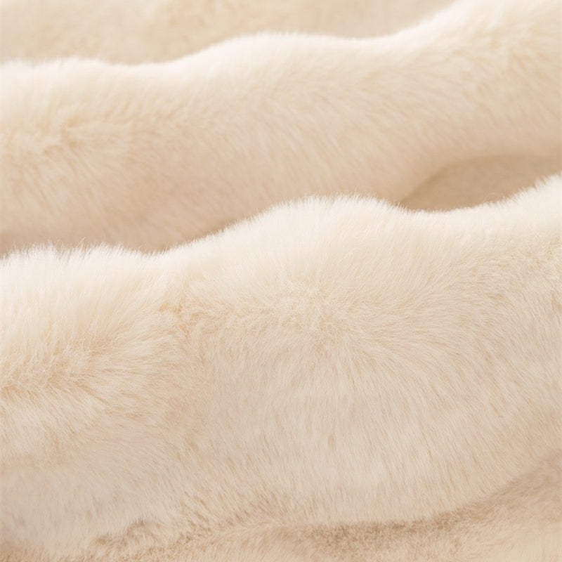 Colcover Plush Cream Style Sofa Cover
